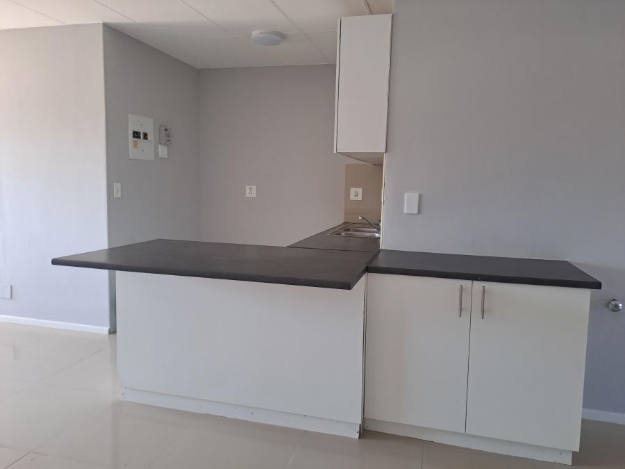 To Let 2 Bedroom Property for Rent in Anchorage Park Western Cape